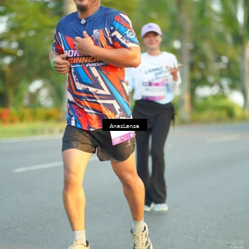 Runner Photo 7760174