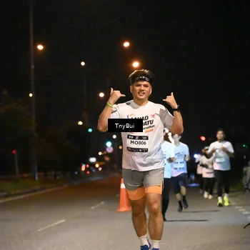 Runner Photo 7760176
