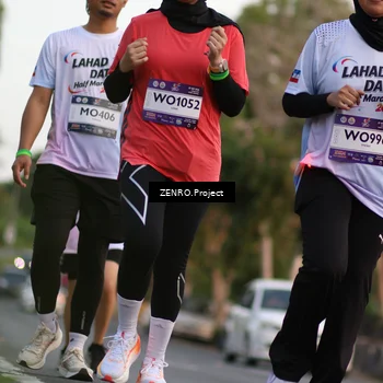 Runner Photo 7760205