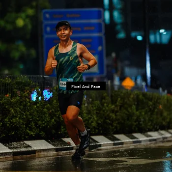 Runner Photo 7760215