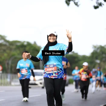 Runner Photo 7760222