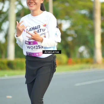 Runner Photo 7760226