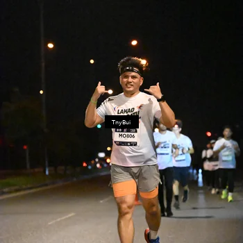 Runner Photo 7760248