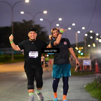 Runner Photo 7760251