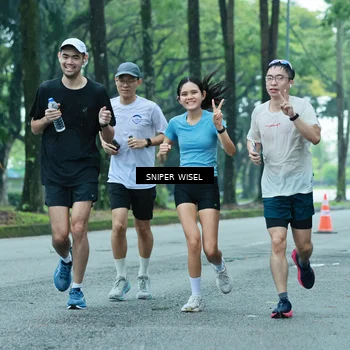 Runner Photo 7760268
