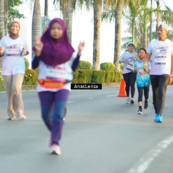 Runner Photo 7760275