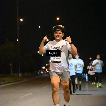 Runner Photo 7760277