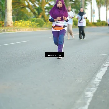 Runner Photo 7760287