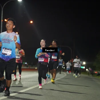 Runner Photo 7760311