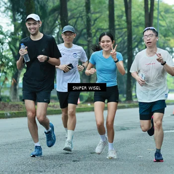 Runner Photo 7760313