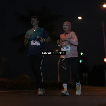 Runner Photo 7760334