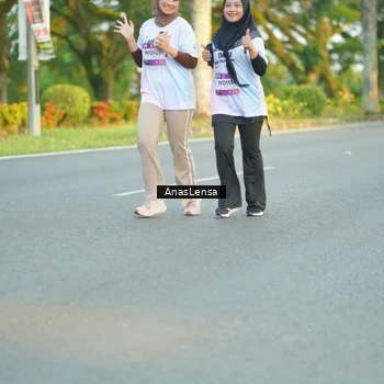 Runner Photo 7760338