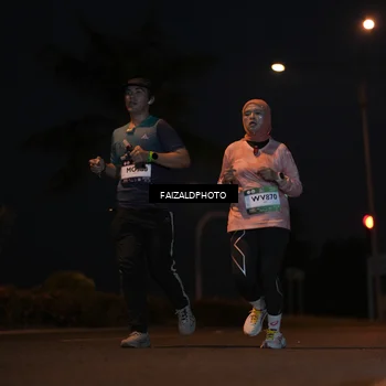 Runner Photo 7760348