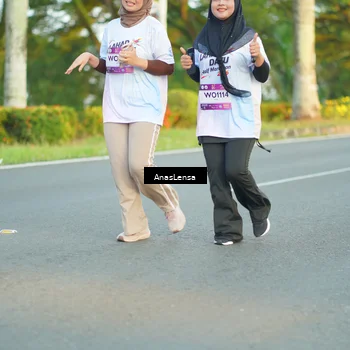 Runner Photo 7760368