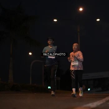 Runner Photo 7760369