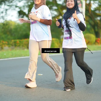 Runner Photo 7760373