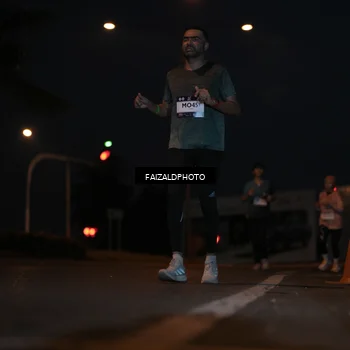 Runner Photo 7760374