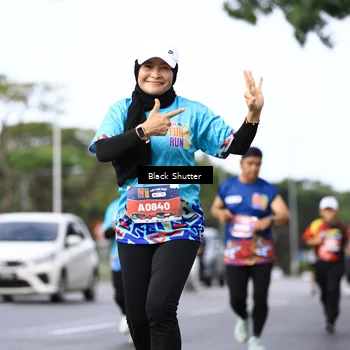Runner Photo 7760385