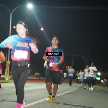 Runner Photo 7760387