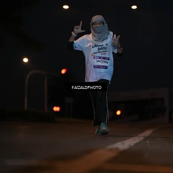 Runner Photo 7760398