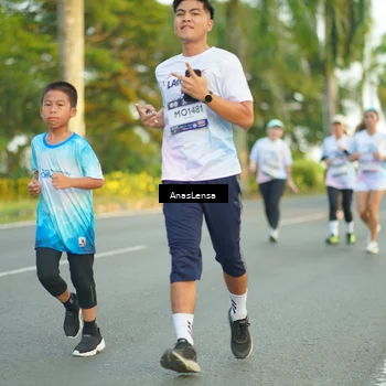 Runner Photo 7760426