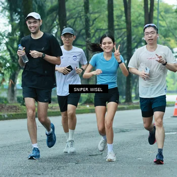 Runner Photo 7760427