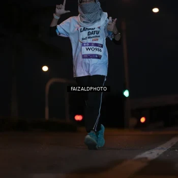 Runner Photo 7760443