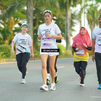 Runner Photo 7760463