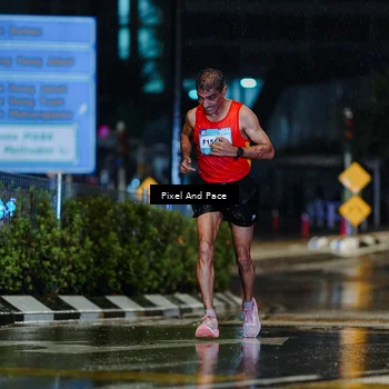 Runner Photo 7760485