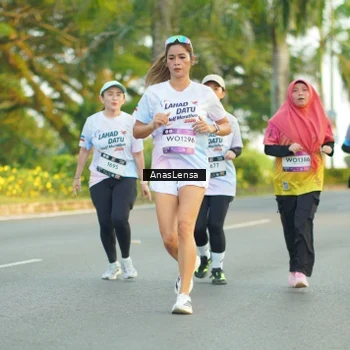 Runner Photo 7760488