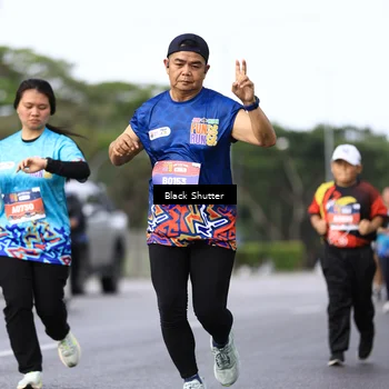 Runner Photo 7760500