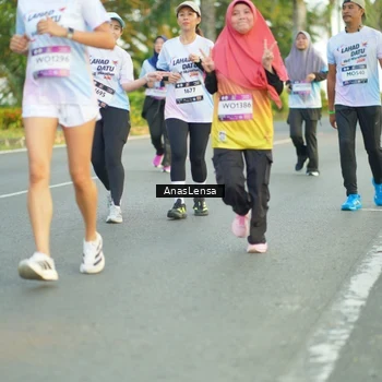 Runner Photo 7760501