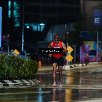 Runner Photo 7760504