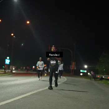 Runner Photo 7760528