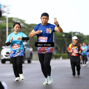 Runner Photo 7760533