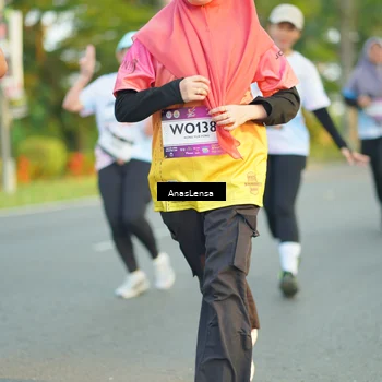 Runner Photo 7760548