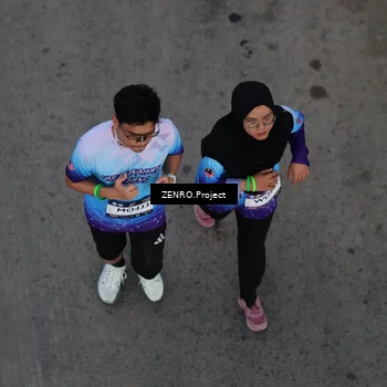 Runner Photo 7760571