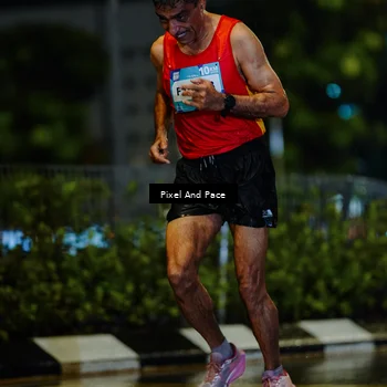 Runner Photo 7760574