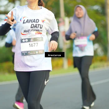 Runner Photo 7760582