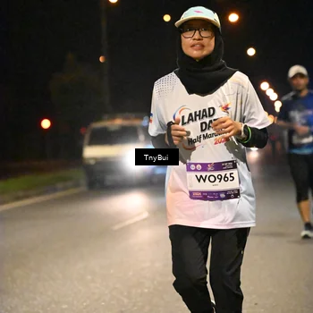 Runner Photo 7760584