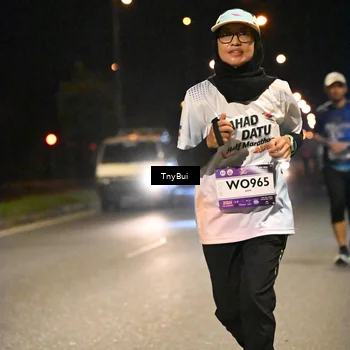 Runner Photo 7760585