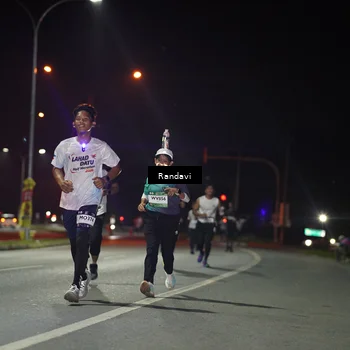 Runner Photo 7760627