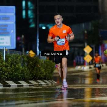 Runner Photo 7760635