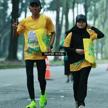 Runner Photo 7760650