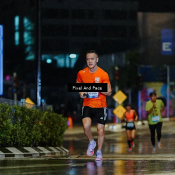 Runner Photo 7760651