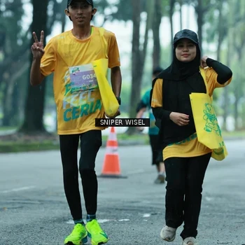 Runner Photo 7760654