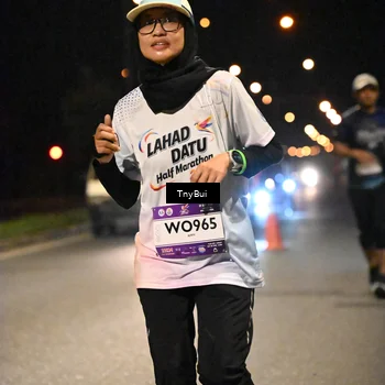 Runner Photo 7760656