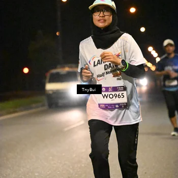 Runner Photo 7760663