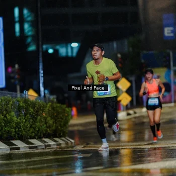 Runner Photo 7760677