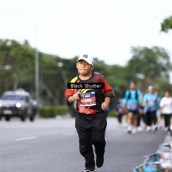 Runner Photo 7760685